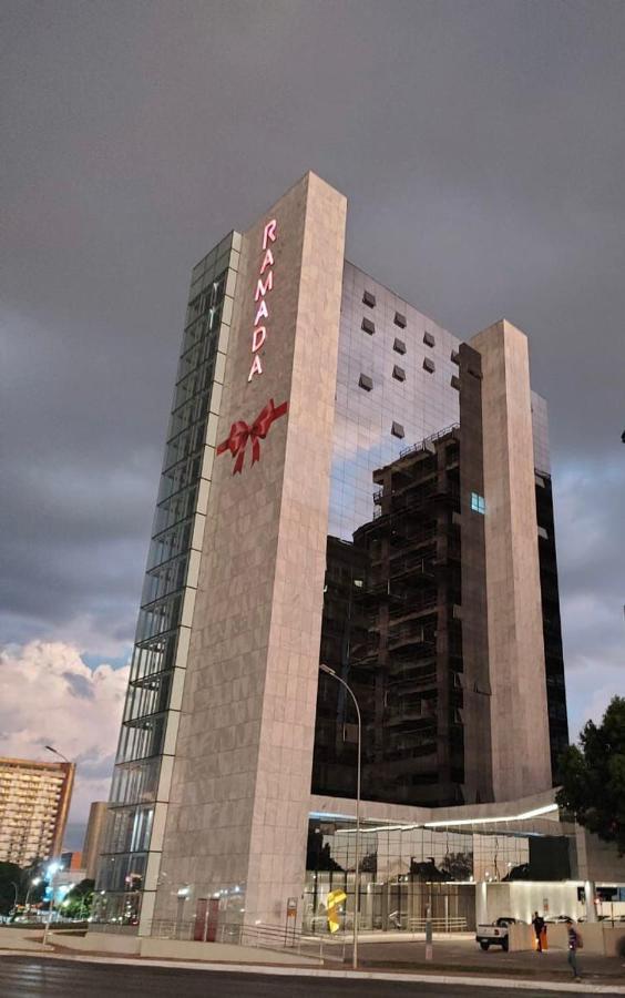 Ramada By Wyndham Brasilia Alvorada Hotel ภายนอก รูปภาพ