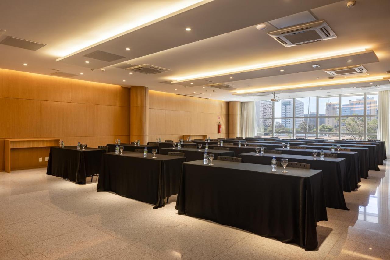 Ramada By Wyndham Brasilia Alvorada Hotel ภายนอก รูปภาพ