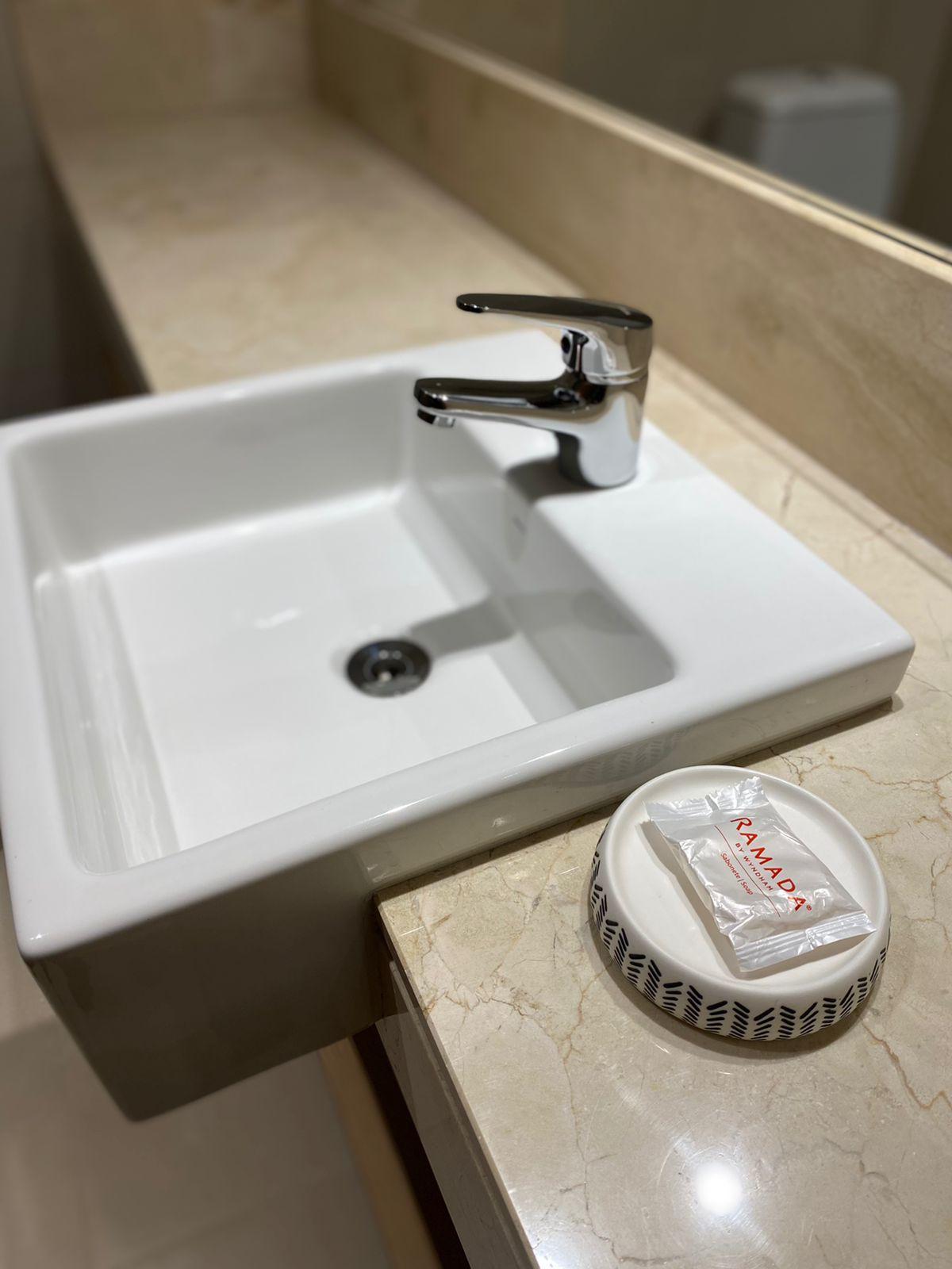 Ramada By Wyndham Brasilia Alvorada Hotel ภายนอก รูปภาพ