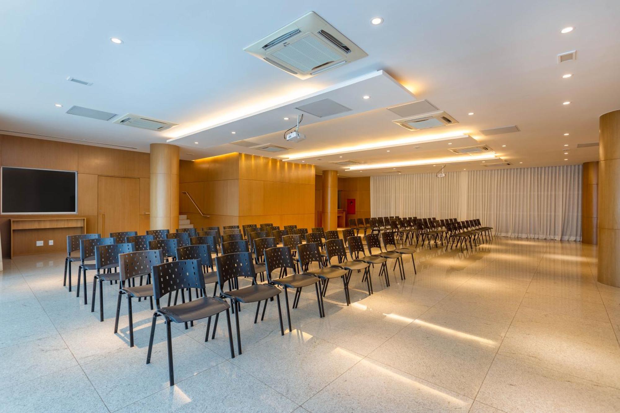 Ramada By Wyndham Brasilia Alvorada Hotel ภายนอก รูปภาพ